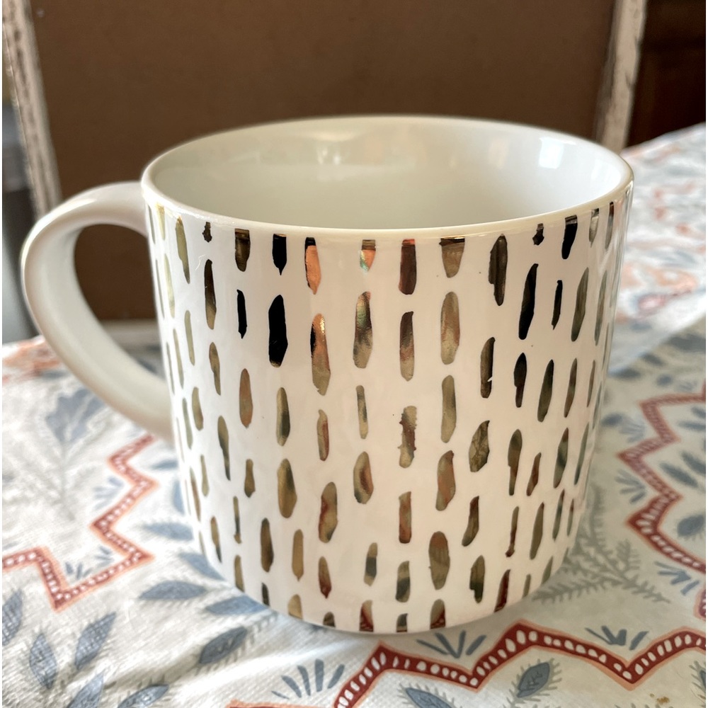 coco + lola premium collection mug
